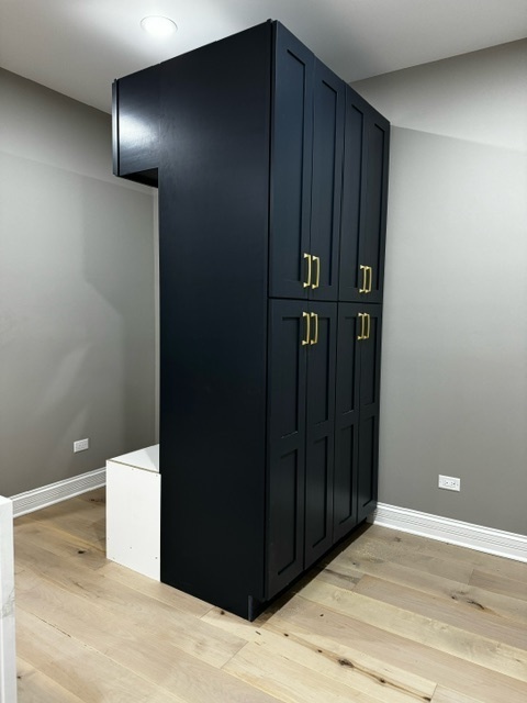 1137 North Karlov Avenue Chicago IL 60651