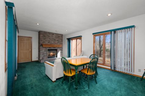 3709 9TH Avenue Moline IL 61265