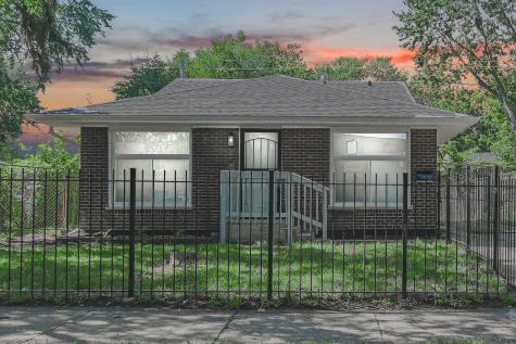 13240 South Saint Lawrence Avenue Chicago IL 60827