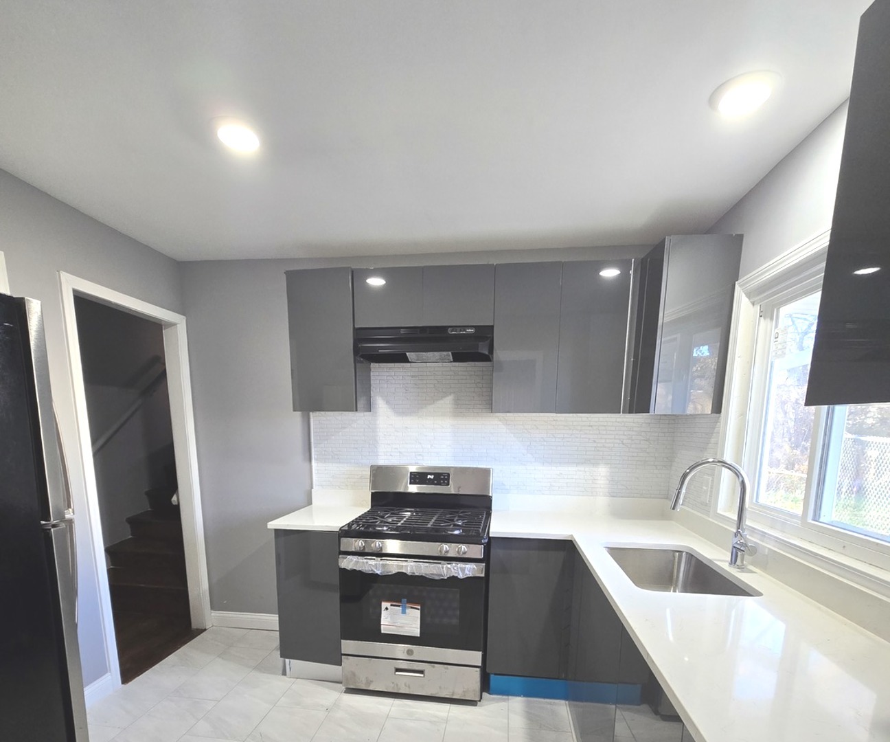 13240 South Saint Lawrence Avenue Chicago IL 60827