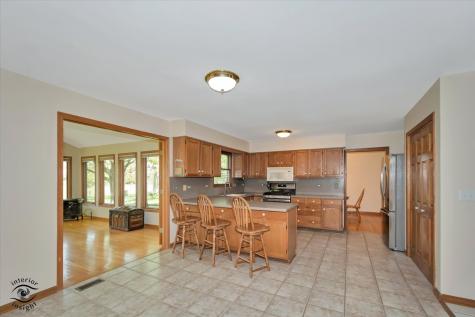 11515 Ellwood Greens Road Genoa IL 60135