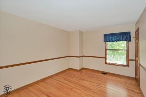 11515 Ellwood Greens Road Genoa IL 60135
