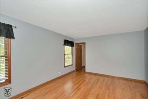 11515 Ellwood Greens Road Genoa IL 60135