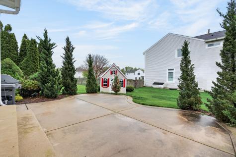 320 Starwood Pass Lake In The Hills IL 60156