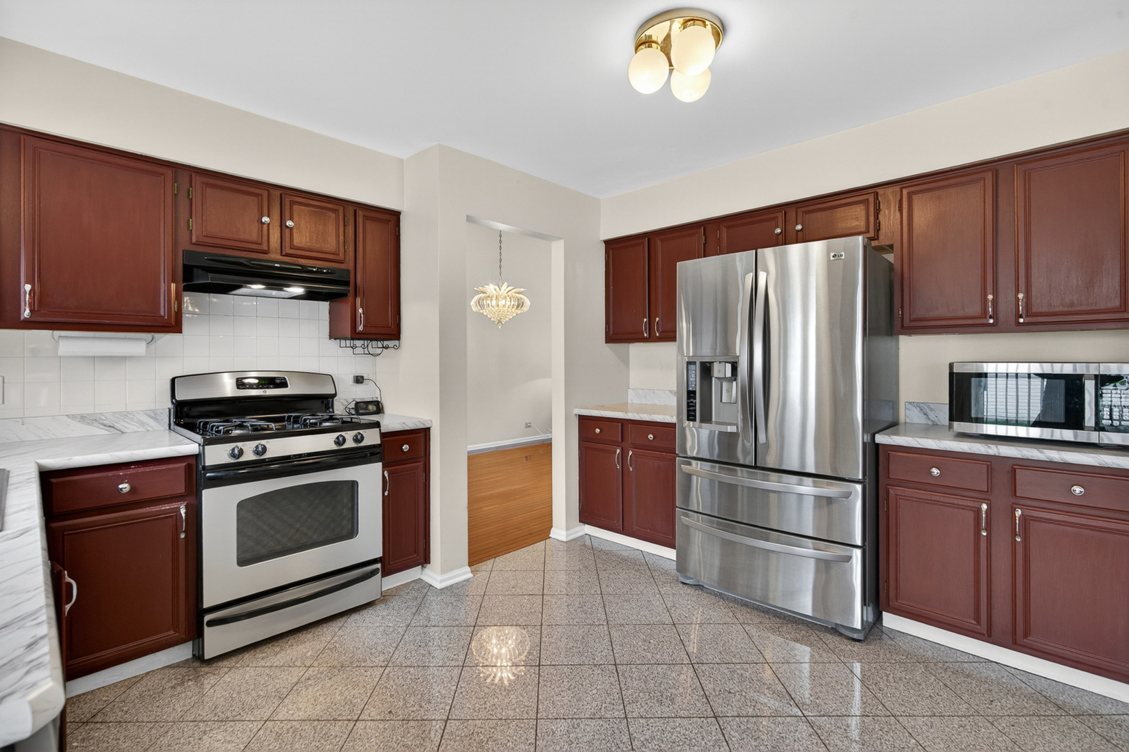 320 Starwood Pass Lake In The Hills IL 60156