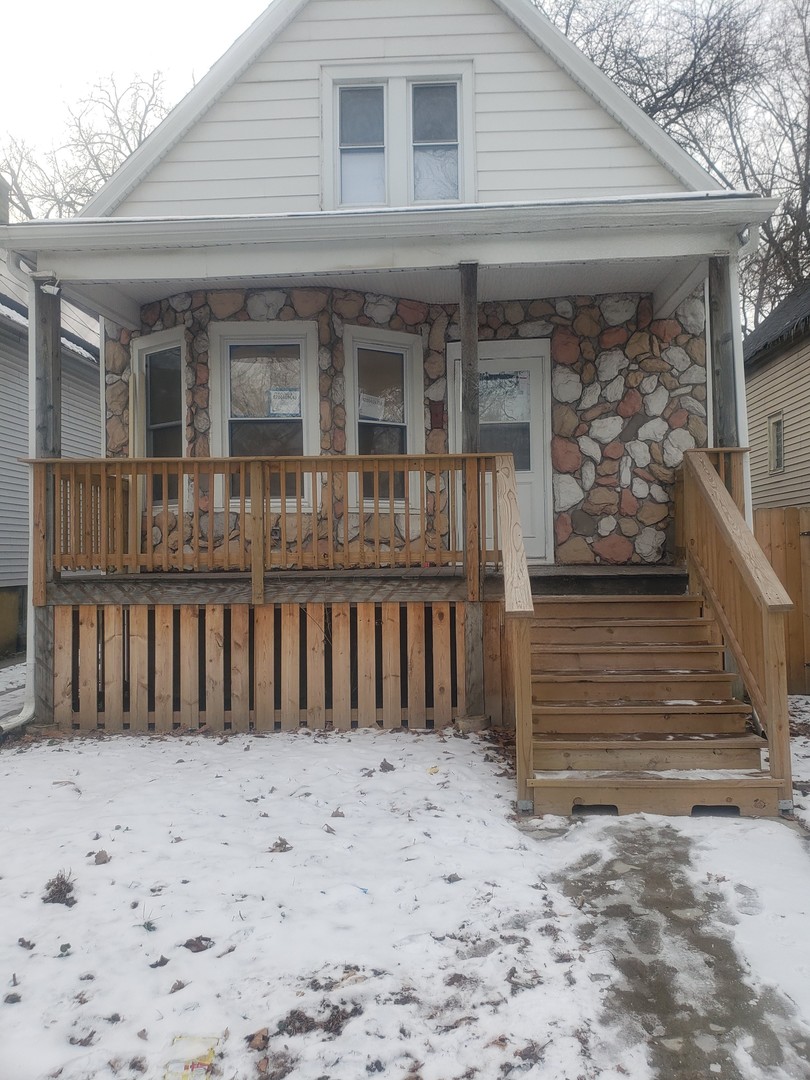 12130 South Lowe Avenue Chicago IL 60628