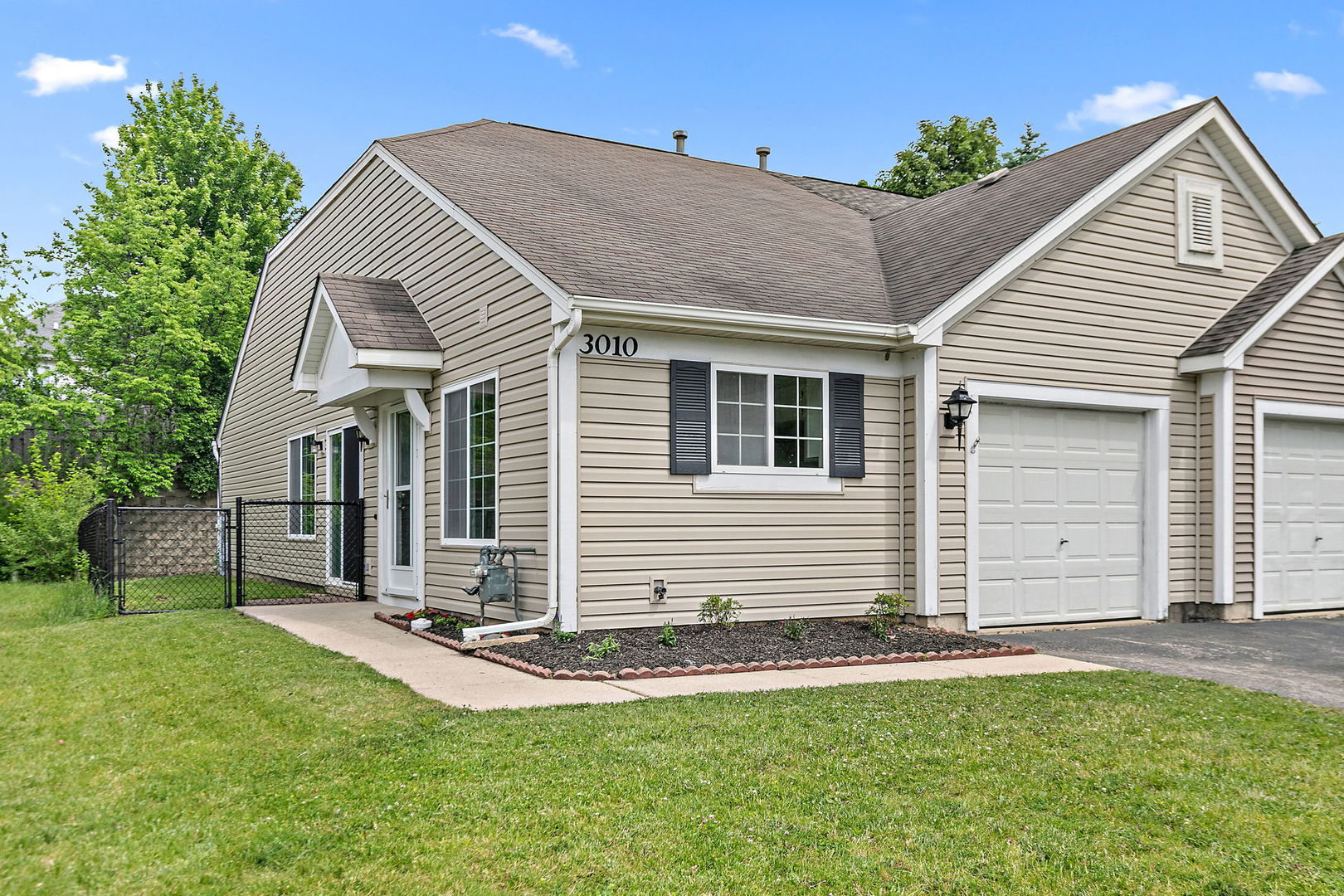 3010 Ronan Drive Lake In The Hills IL 60156