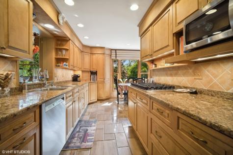 170 North Rainbow Road North Barrington IL 60010