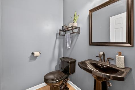 1051 West Sutton Court Palatine IL 60067