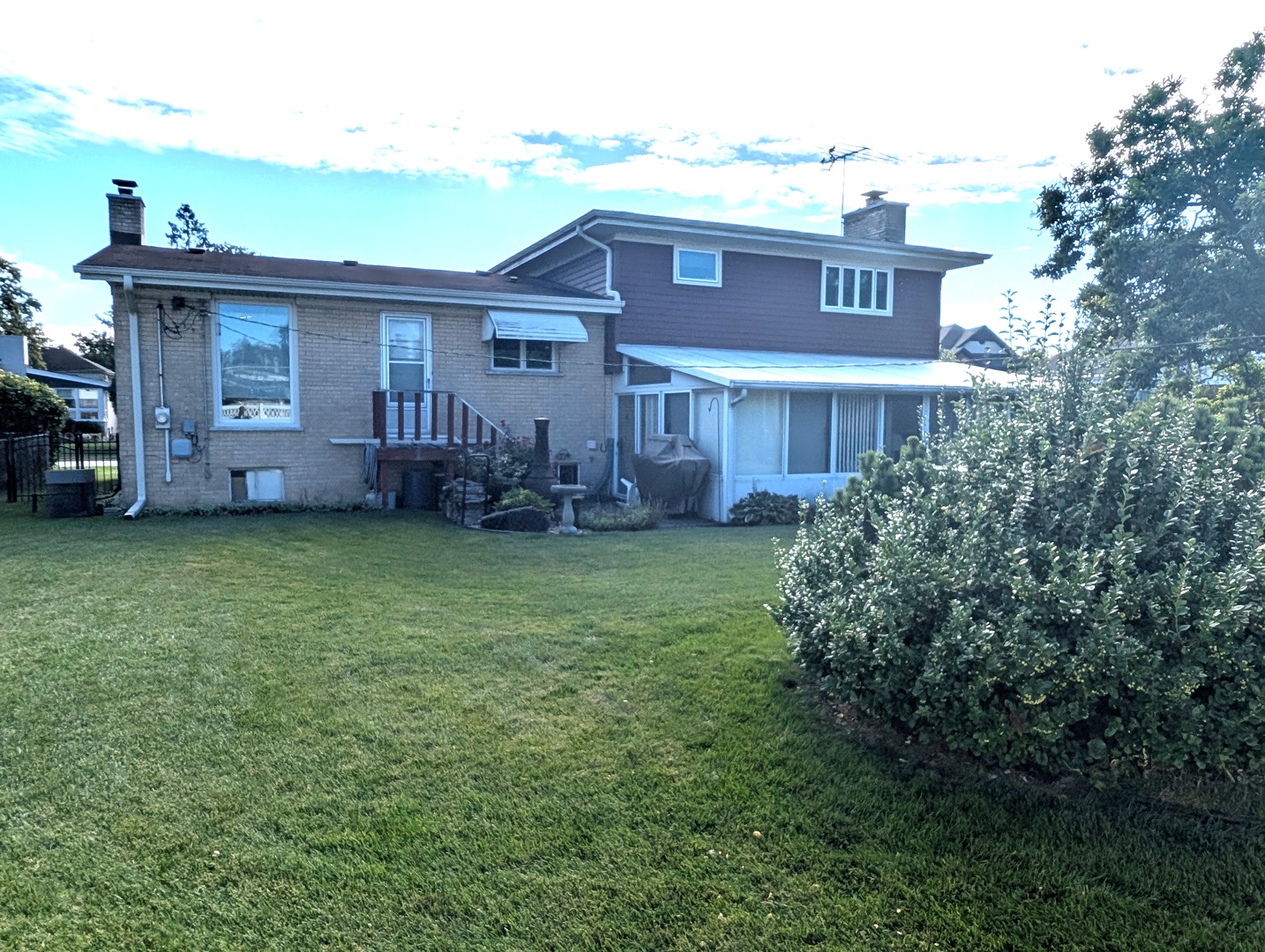 168 South Fairlane Avenue Elmhurst IL 60126