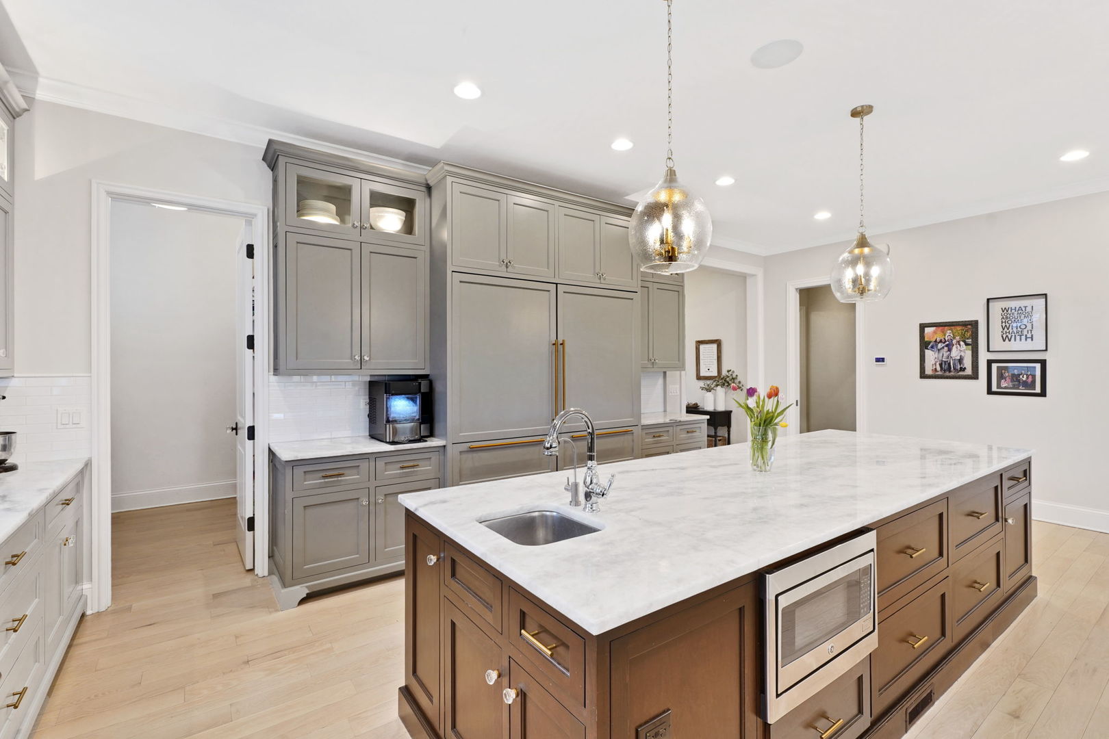 1428 Calcutta Lane Naperville IL 60563