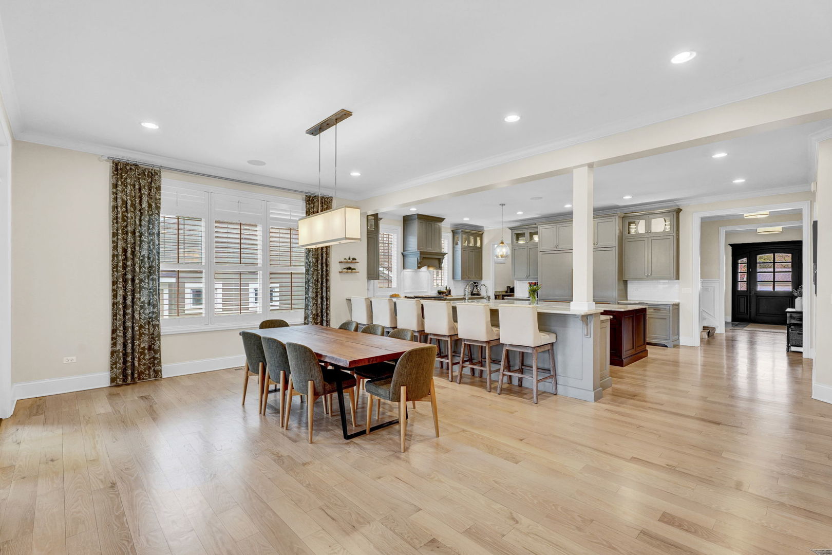1428 Calcutta Lane Naperville IL 60563
