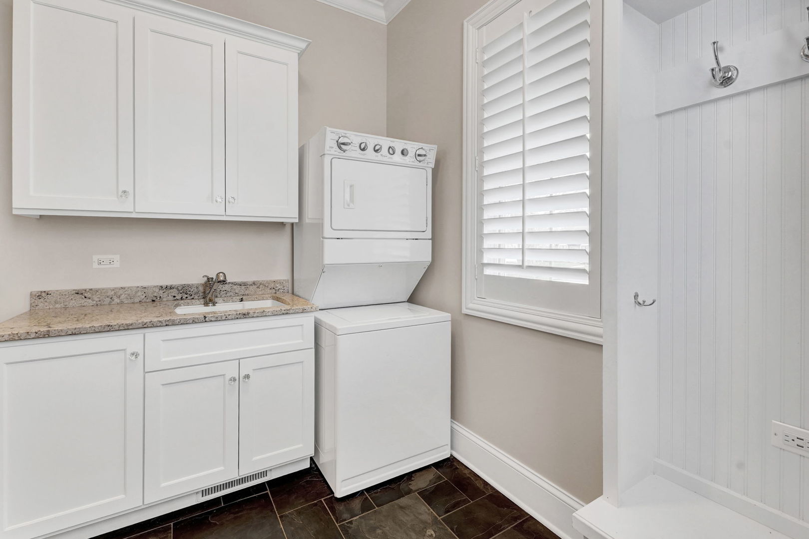 1428 Calcutta Lane Naperville IL 60563
