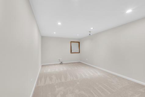 450 Berkshire Drive Crystal Lake IL 60014