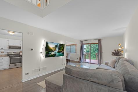 450 Berkshire Drive Crystal Lake IL 60014