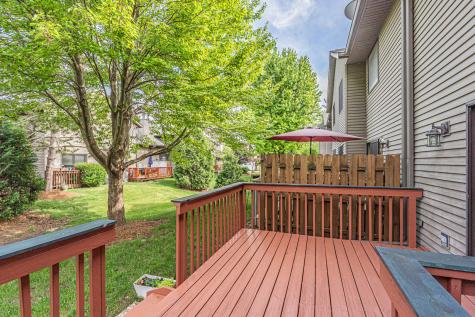450 Berkshire Drive Crystal Lake IL 60014