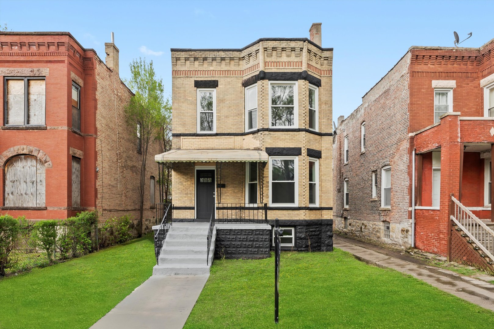 7421 South Eggleston Avenue Chicago IL 60621