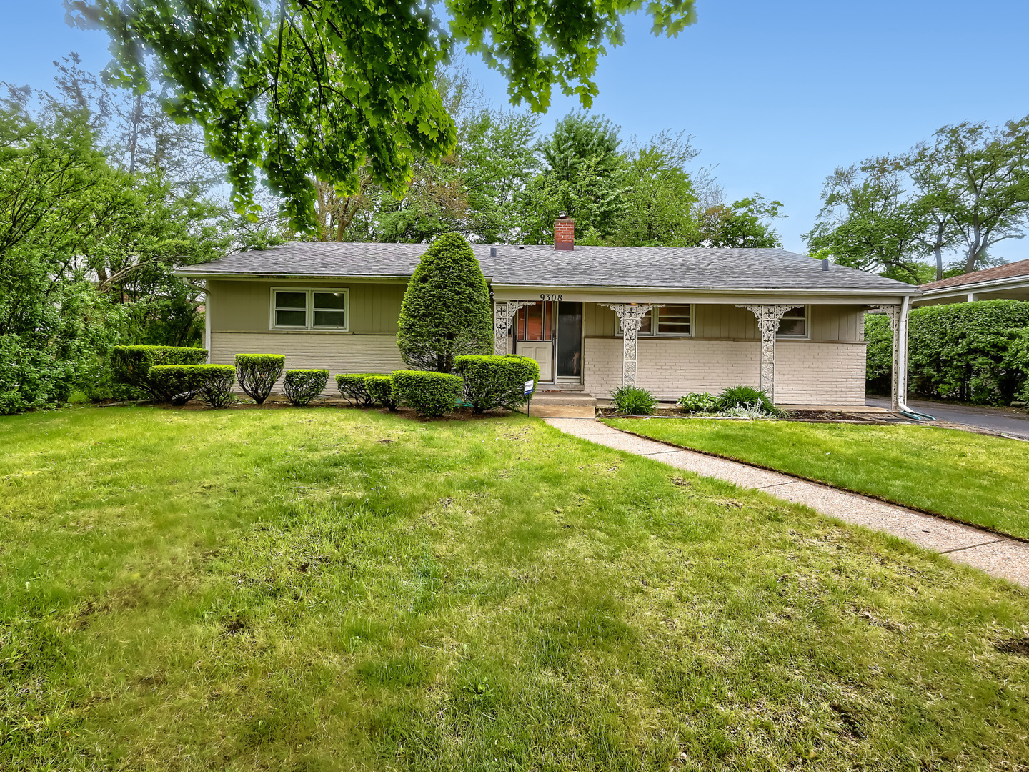 9308 Karlov Avenue Skokie IL 60076