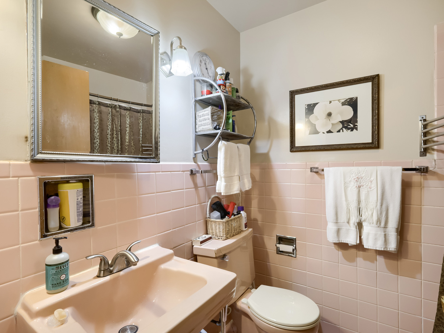 9308 Karlov Avenue Skokie IL 60076