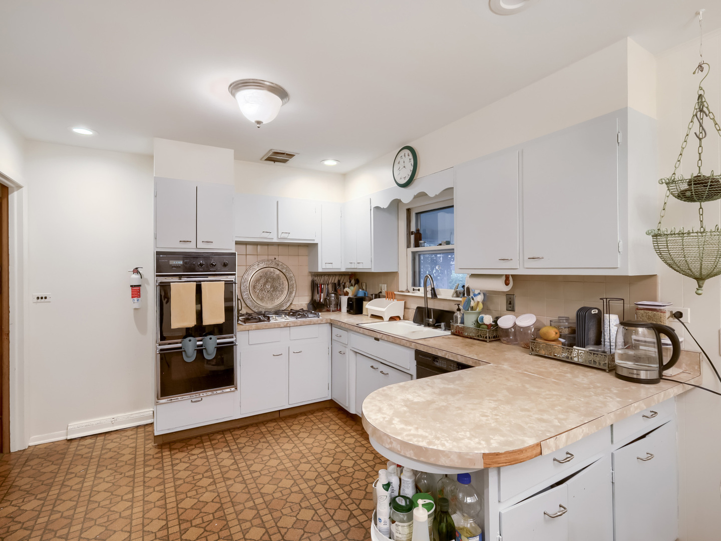 9308 Karlov Avenue Skokie IL 60076