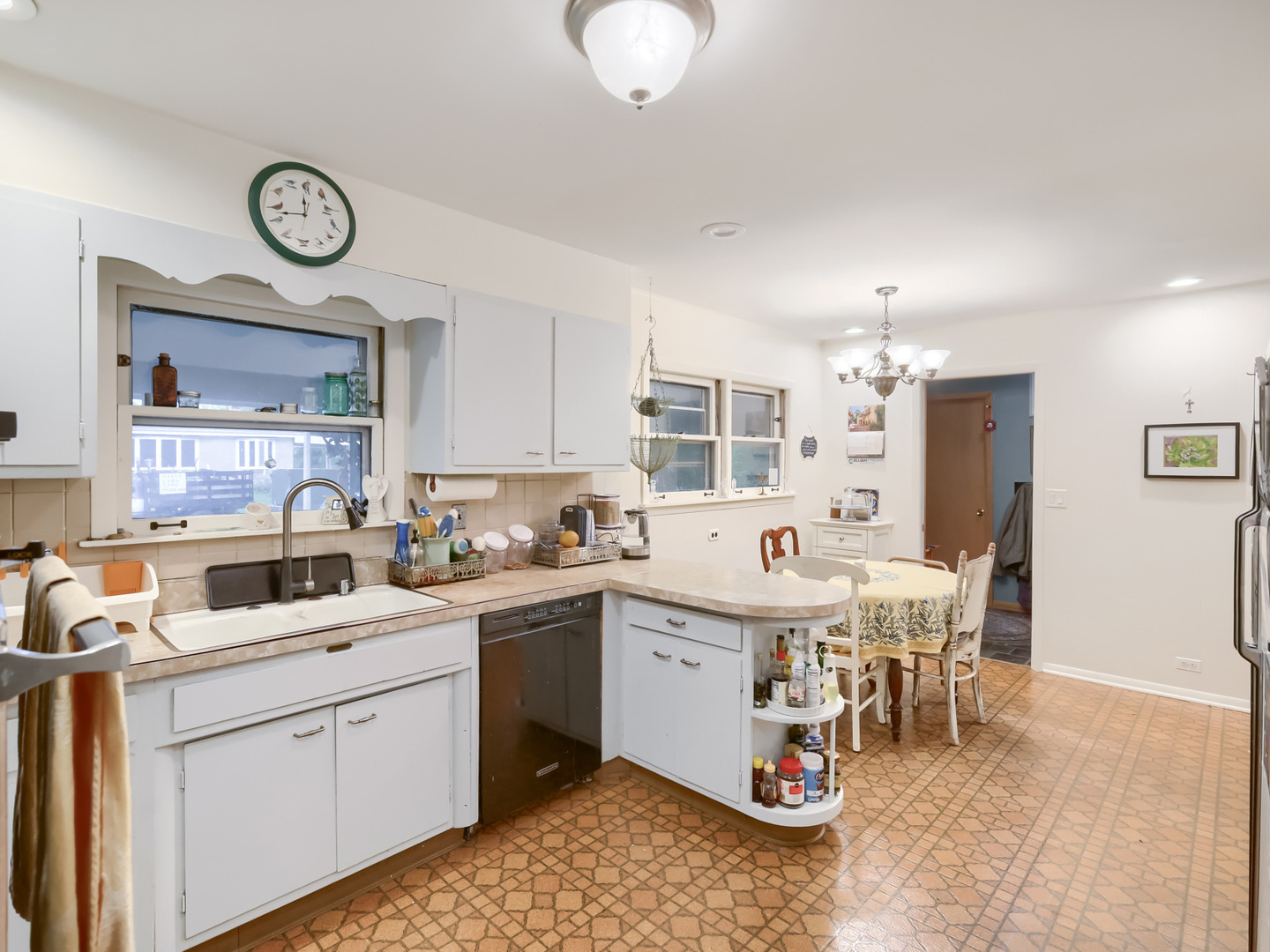 9308 Karlov Avenue Skokie IL 60076