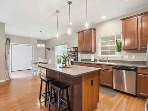 0N422 Taylor Drive Geneva IL 60134