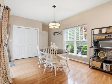 0N422 Taylor Drive Geneva IL 60134