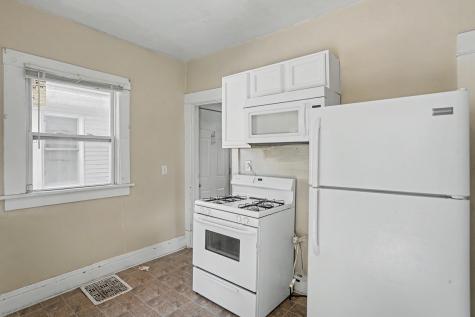 236 15TH Avenue East Moline IL 61244