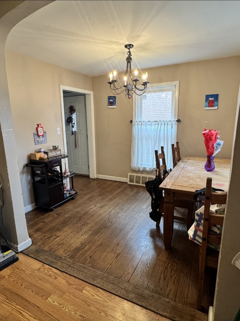 4012 Madison Avenue Brookfield IL 60513