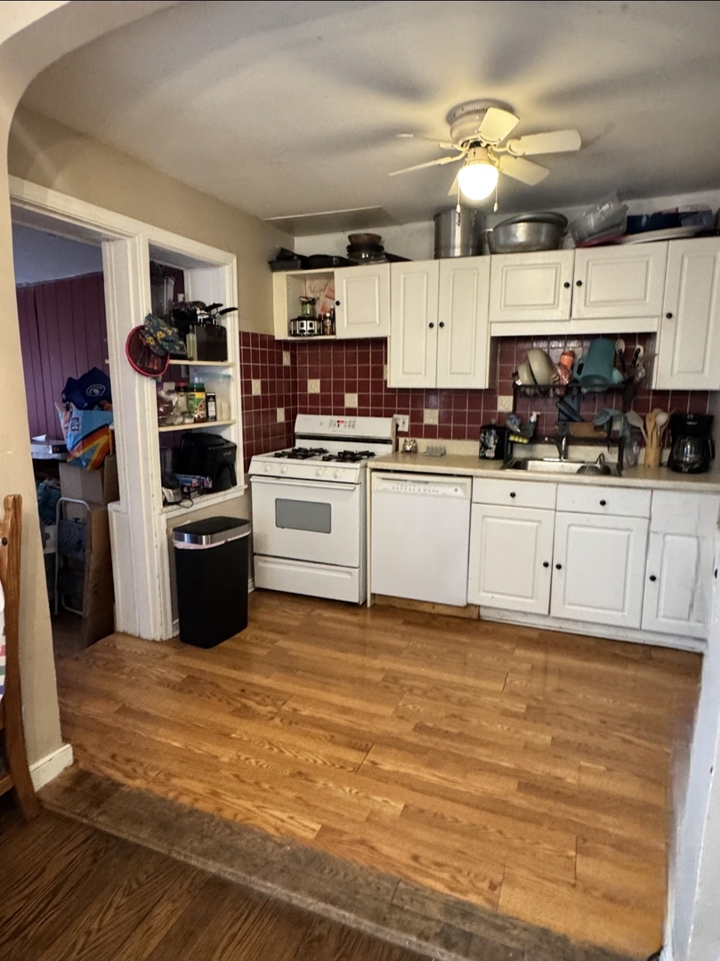4012 Madison Avenue Brookfield IL 60513