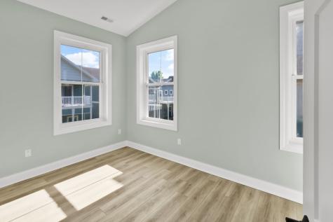13 Great Loop West Drive Ottawa IL 61350