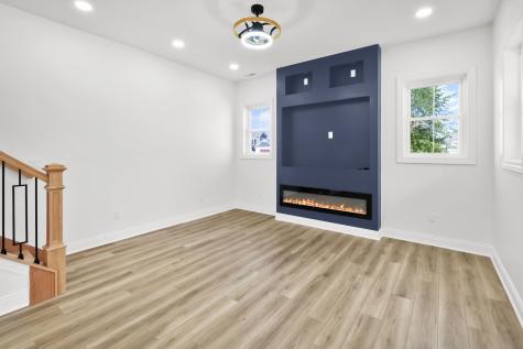13 Great Loop West Drive Ottawa IL 61350