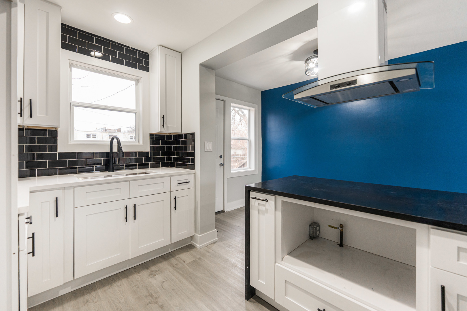 1121 East 82nd Place Chicago IL 60619