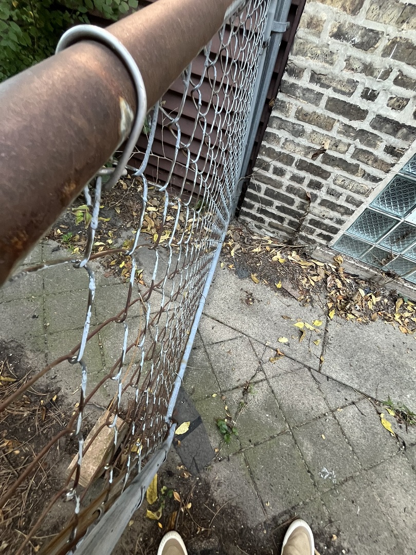 8150 South Oglesby Avenue Chicago IL 60617