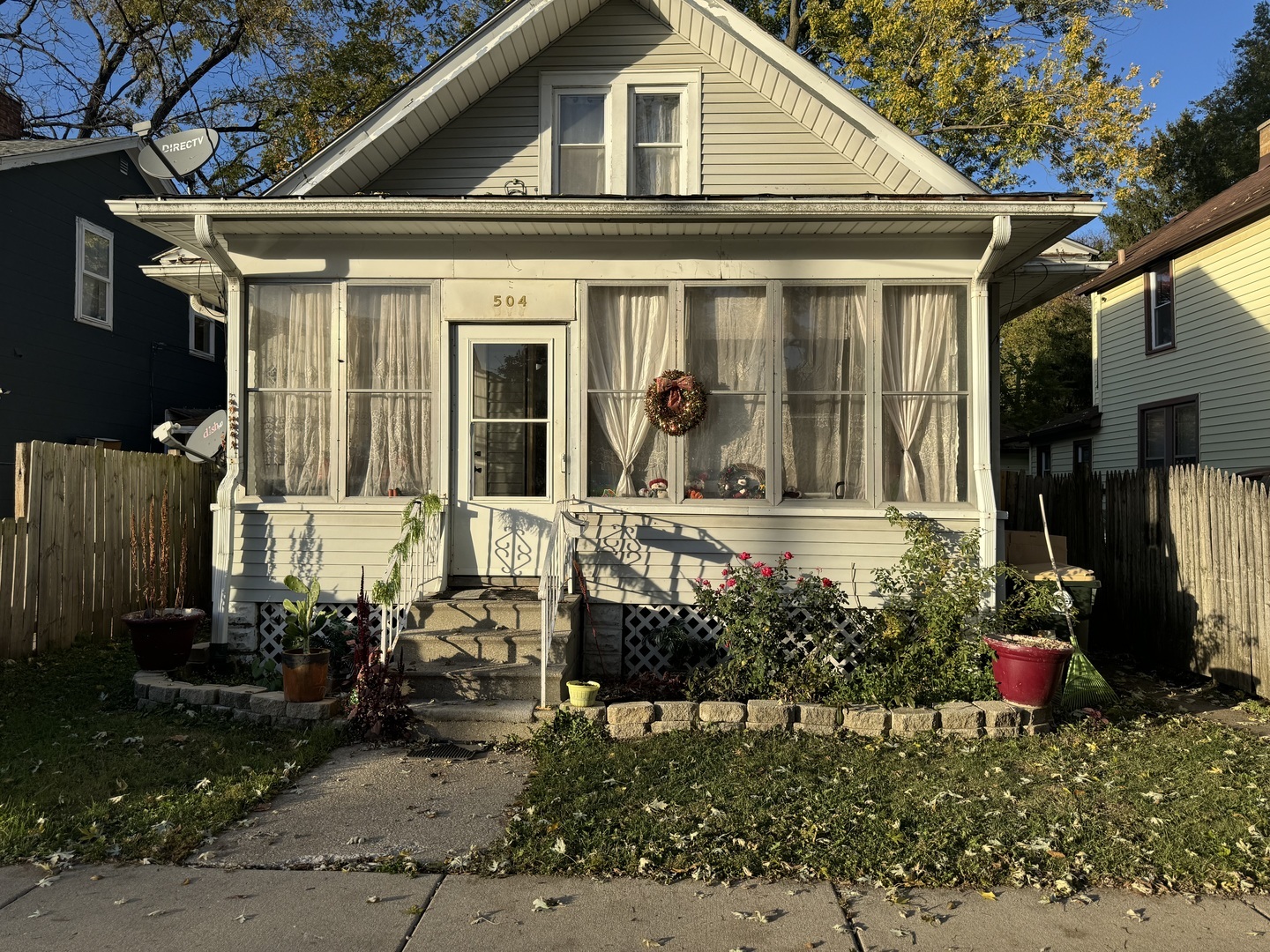 504 5TH Avenue Aurora IL 60505