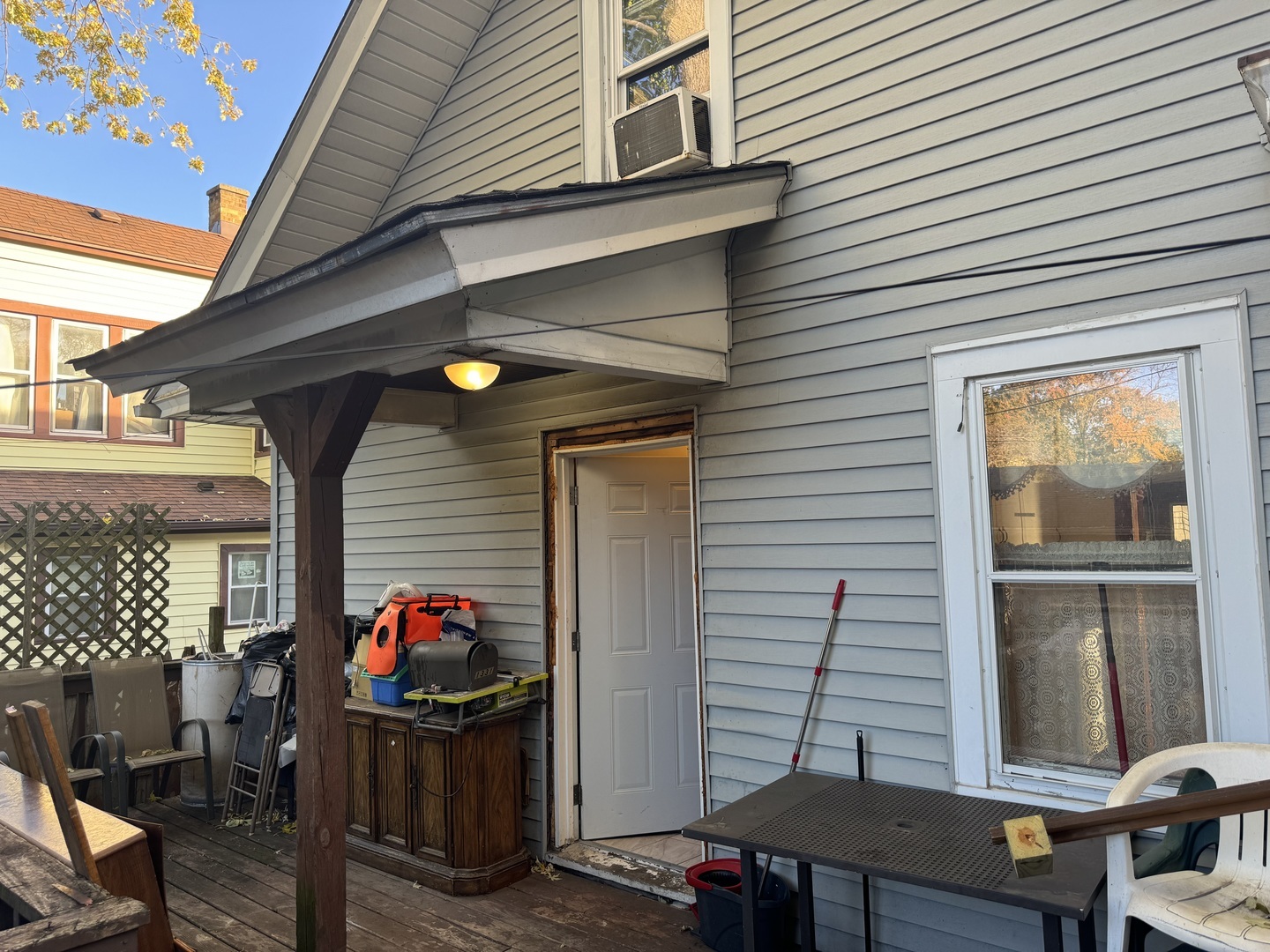 504 5TH Avenue Aurora IL 60505