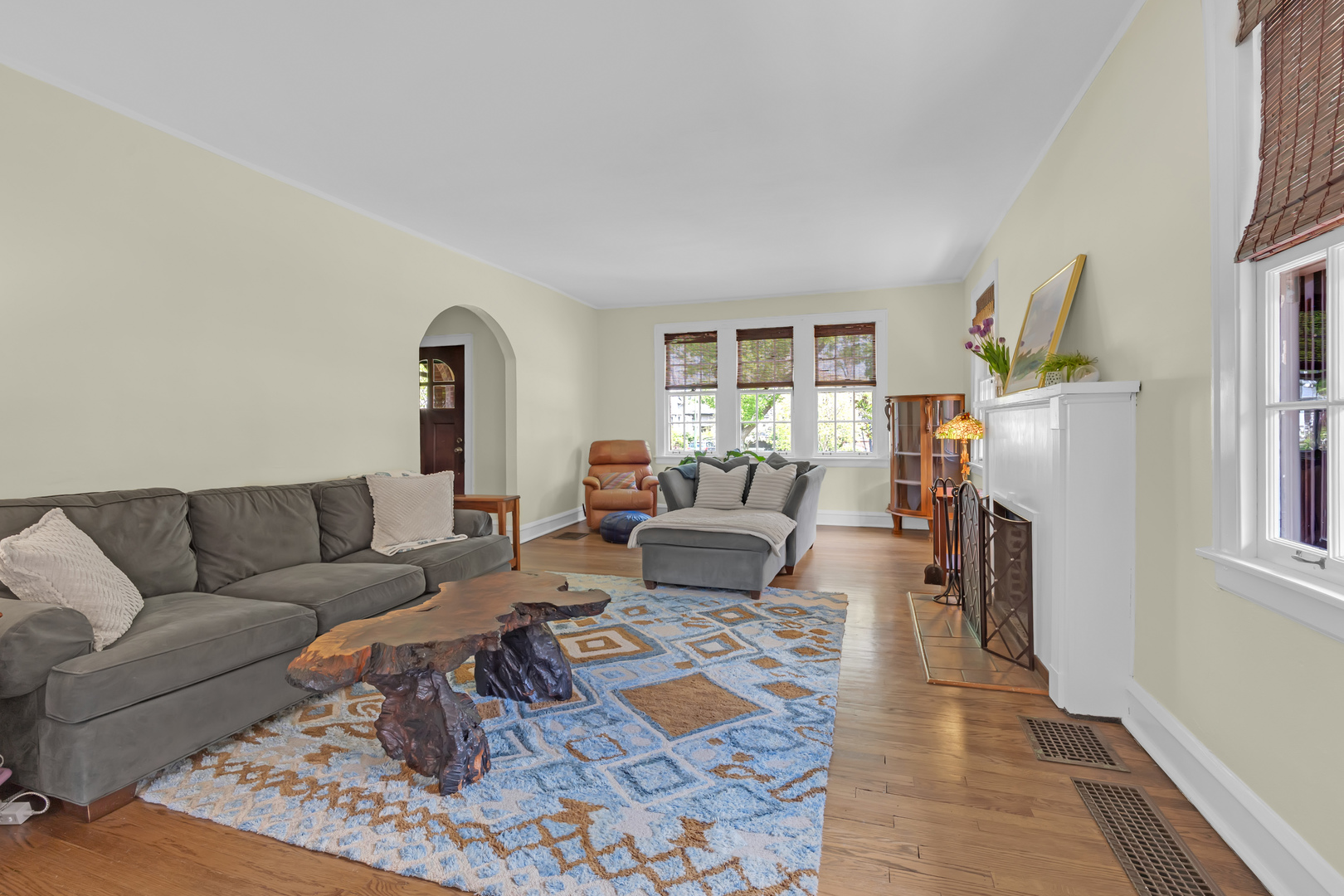 9150 South Hoyne Avenue Chicago IL 60643