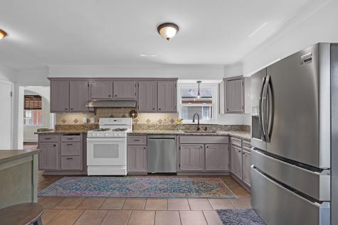 9150 South Hoyne Avenue Chicago IL 60643
