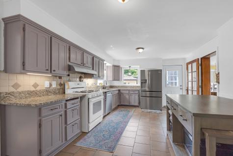 9150 South Hoyne Avenue Chicago IL 60643