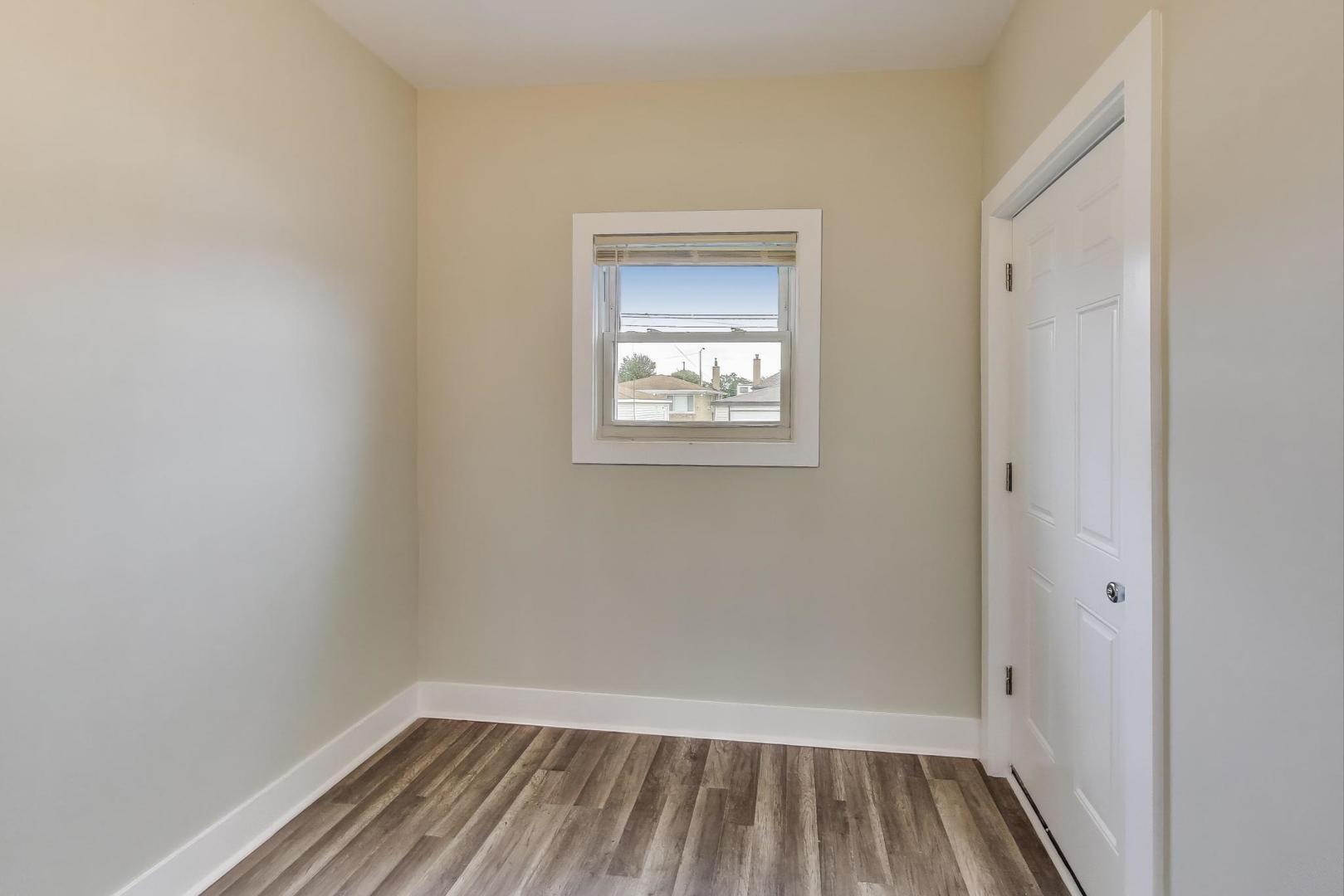 10229 South Calumet Avenue Chicago IL 60628