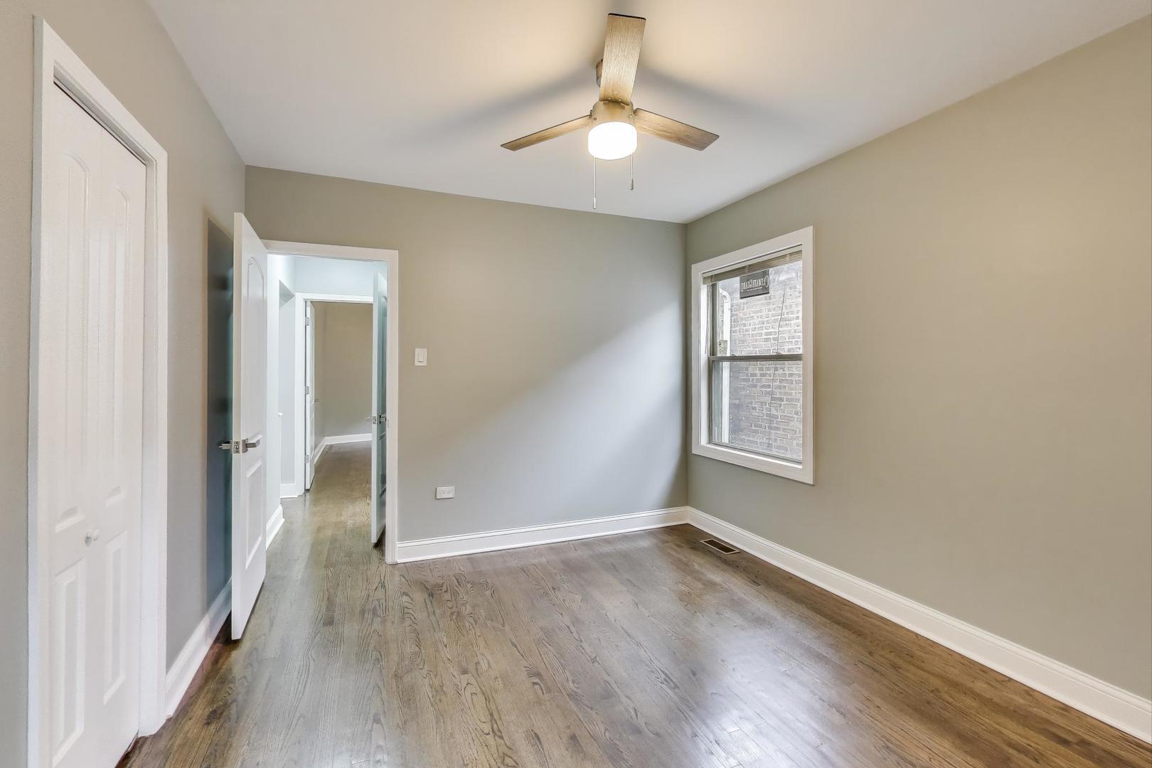 10229 South Calumet Avenue Chicago IL 60628