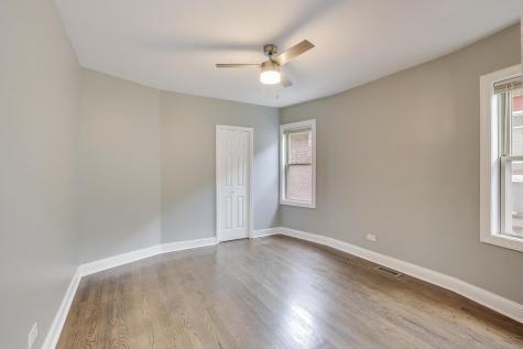 10229 South Calumet Avenue Chicago IL 60628