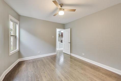 10229 South Calumet Avenue Chicago IL 60628