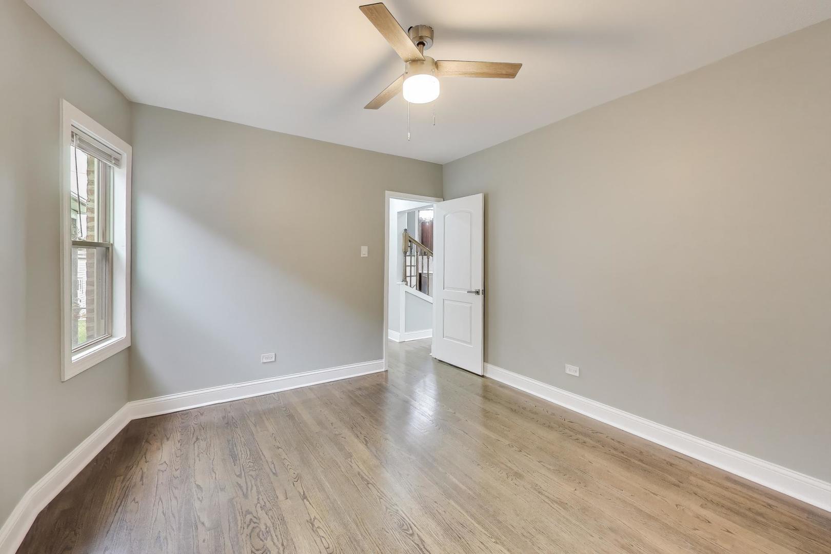 10229 South Calumet Avenue Chicago IL 60628