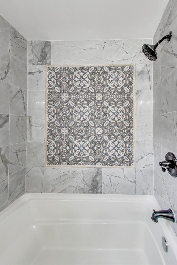 10229 South Calumet Avenue Chicago IL 60628