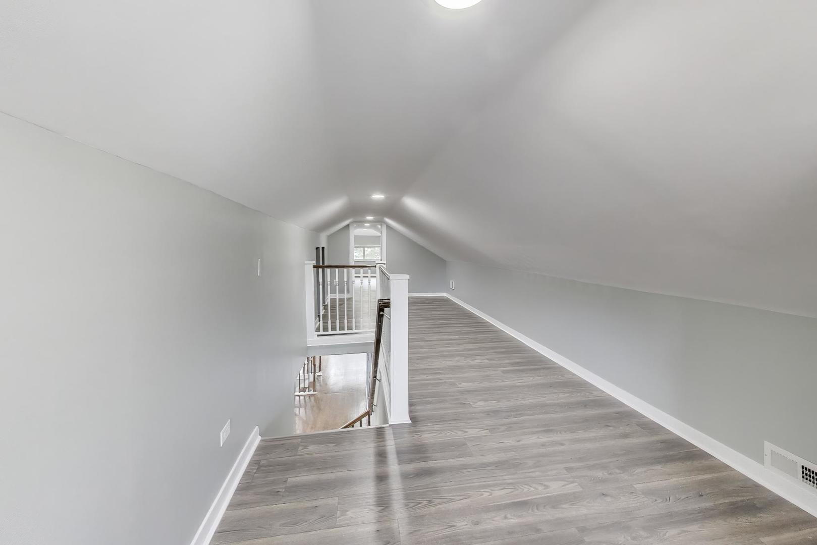 10229 South Calumet Avenue Chicago IL 60628