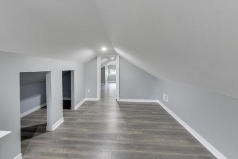 10229 South Calumet Avenue Chicago IL 60628