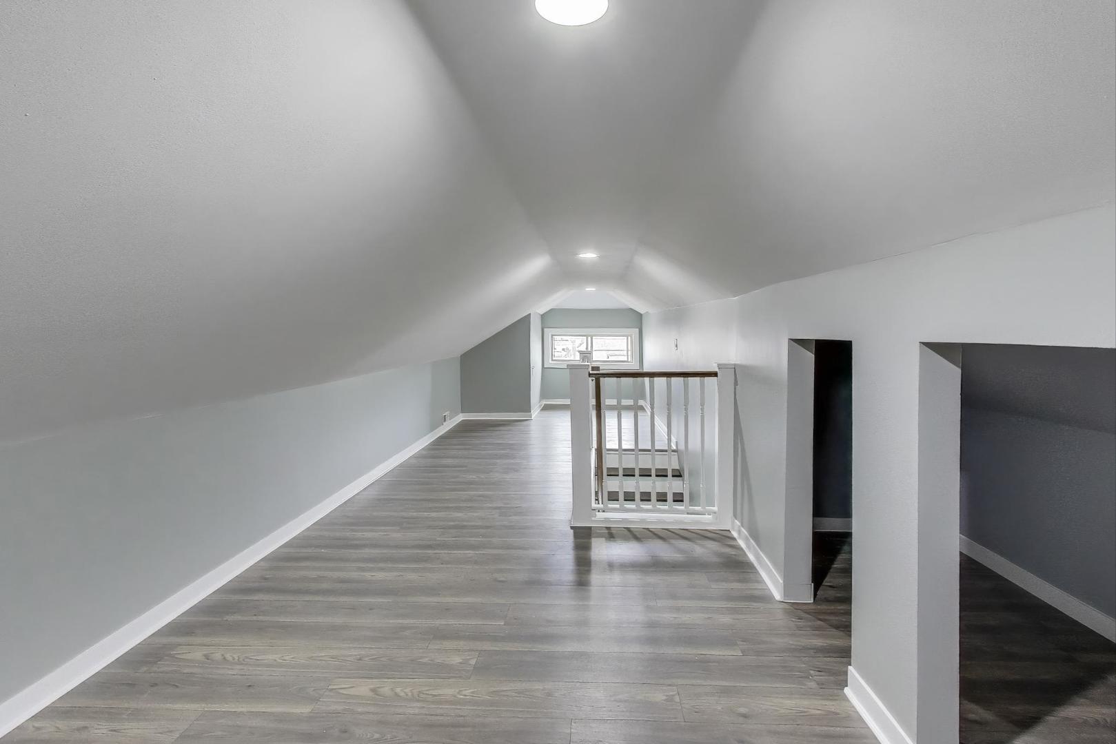 10229 South Calumet Avenue Chicago IL 60628