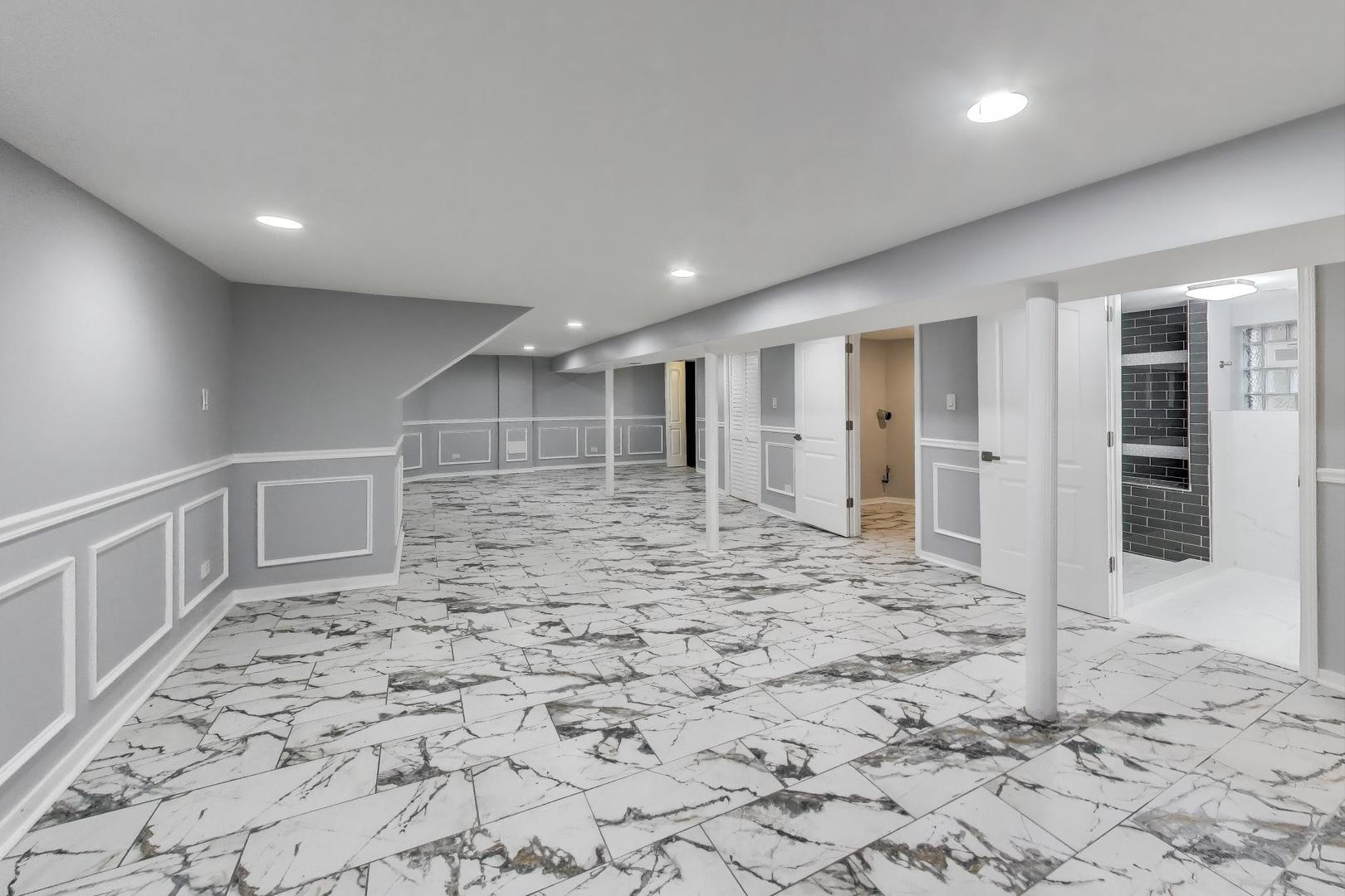 10229 South Calumet Avenue Chicago IL 60628