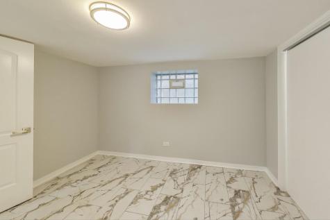 10229 South Calumet Avenue Chicago IL 60628